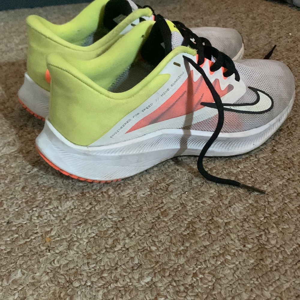Nike running shoes, size 6 womens, worn but almost new.